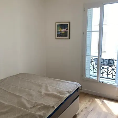 11 Confortable And Cosy * פריז