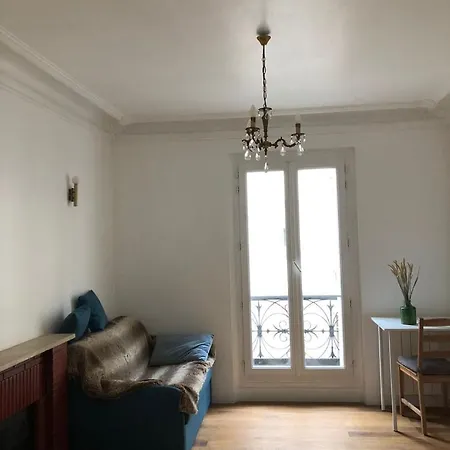 11 Confortable And Cosy